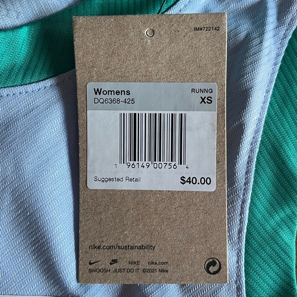 Nike Dri-fit Swoosh Tank Top - Picture 4 of 4